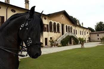 Hotel Palazzo Ai Capitani 4*